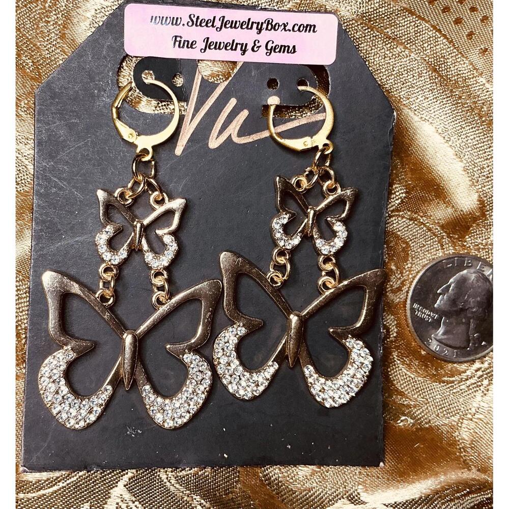 Dangeling Butterfly Earrings
